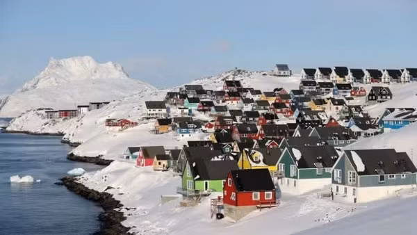 Quang cảnh thành phố Nuuk, Greenland. (Ảnh: THX/TTXVN) 