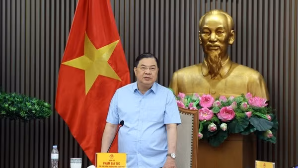 Phó Thủ tướng Thường trực Phạm Gia Túc cho rằng cần hình thành chuỗi hạ tầng công nghiệp đồng bộ từ khai thác, chế biến đến sử dụng đất hiếm (Ảnh: VGP/Phương Nguyên)