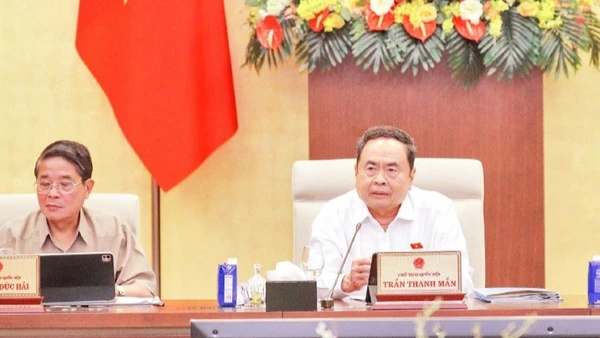 Ủy Ban Thường Vụ Quốc Hội Thông Qua Hai Nghị Quyết Về Công Tác Bầu Cử Chủ Tịch Quốc Hội Trần Thanh Mẫn Phát Biểu Ý Kiến Tại Phiên Họp. (Ảnh: Đăng Anh)
