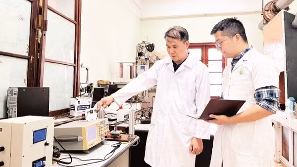 Nghiên cứu khoa học tại Viện Hàn lâm Khoa học và Công nghệ Việt Nam (Ảnh: TL)