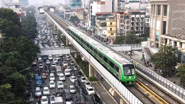 Giao thông xanh, tầm nhìn chiến lược quốc gia hướng tới phát thải ròng bằng 0 vào năm 2050.
