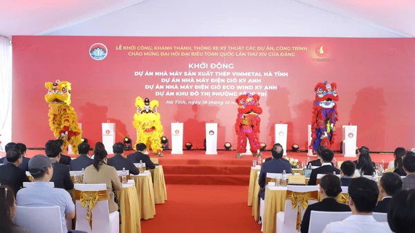 Bốn dự án quy mô lớn của Vingroup trên lĩnh vực năng lượng, công nghiệp và đô thị được kỳ vọng tạo ra bước tiến lớn trong phát triển kinh tế, xã hội ở Hà Tĩnh.