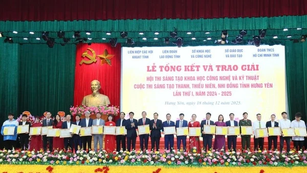 Trao giải Hội thi sáng tạo khoa học, công nghệ và kỹ thuật và Cuộc thi sáng tạo thanh, thiếu niên, nhi đồng tỉnh Hưng Yên lần thứ I, năm 2024-2025.