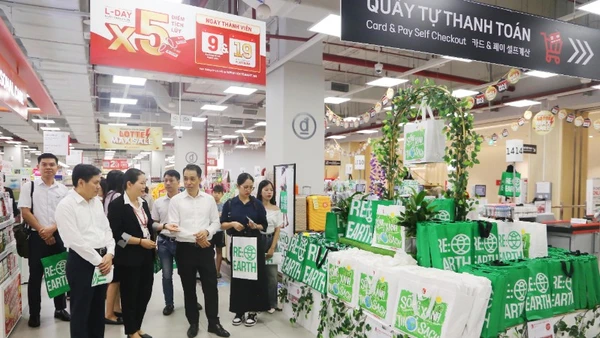 Thích ứng ESG để vượt "rào cản xanh"