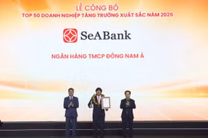SeaBank tiếp tục ghi dấu ấn lần thứ 7 được vinh danh trong Top 500 Doanh nghiệp tăng trưởng nhanh nhất Việt Nam (FAST500).