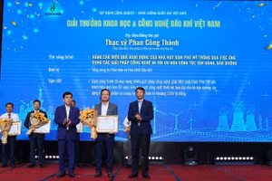 Nhà máy đạm Phú Mỹ (trực thuộc PVFCCo-Phú Mỹ) nhận Giải thưởng Khoa học và Công nghệ Dầu khí Việt Nam.