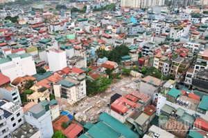 [Ảnh] Tăng tốc giải phóng mặt bằng dự án đường Vành đai 2,5 đoạn qua Yên Hòa