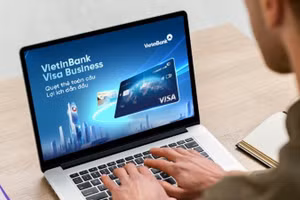 Thẻ VietinBank Visa doanh nghiệp.