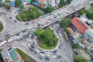 [Ảnh] Người dân trở lại Hà Nội, giao thông thuận lợi sau kỳ nghỉ lễ 30/4-1/5