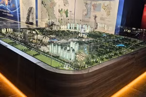 Sa bàn khu đô thị Vista Nam An Khánh được trưng bày tại triển lãm Quy hoạch tổng thể Thủ đô Hà Nội tầm nhìn 100 năm, tổ chức tại Bảo tàng Hà Nội. 