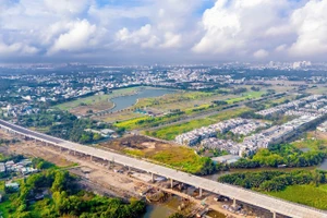 Với bất động sản, “tứ giác huyết mạch” tạo ra một mặt bằng phát triển khác biệt so với các khu vực bám đơn trục.