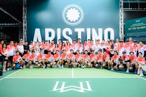 Aristino Pickleball Championship 2026 quy tụ đông đảo doanh nhân, nhà quản lý và cộng đồng yêu pickleball.