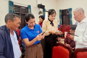 Thông qua các hoạt động hỗ trợ trực tiếp, người dân trên địa bàn dần hình thành thói quen sử dụng công nghệ trong đời sống thường ngày.