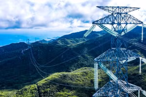 Đường dây truyền tải 500kV tại tỉnh Khánh Hòa (Ninh Thuận cũ).