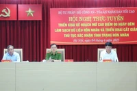 Các đồng chí chủ trì Hội nghị.