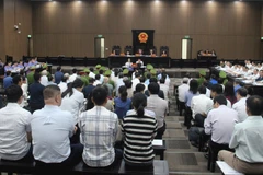 Toàn cảnh phiên tòa.