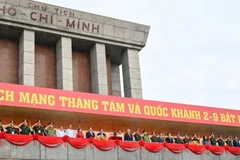 Thủ tướng Phạm Minh Chính và các đồng chí lãnh đạo Đảng nhà nước tham dự Lễ Tổng duyệt.