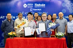 Lễ ký kết thỏa thuận hợp tác “Phát triển toàn diện các thư viện đại học và thư viện công cộng tại Việt Nam”.