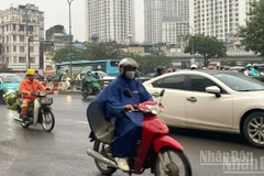 Dự báo khu vực Hà Nội có mưa rải rác. (Ảnh minh họa: Đ.T)