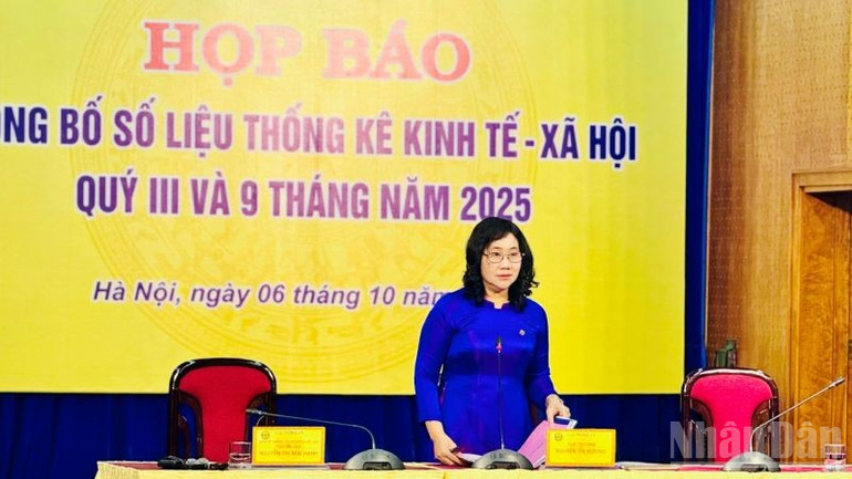 Cục trưởng Cục Thống kê Nguyễn Thị Hương. (Ảnh: HNV) ndo_br_banguyenthihuong.jpg