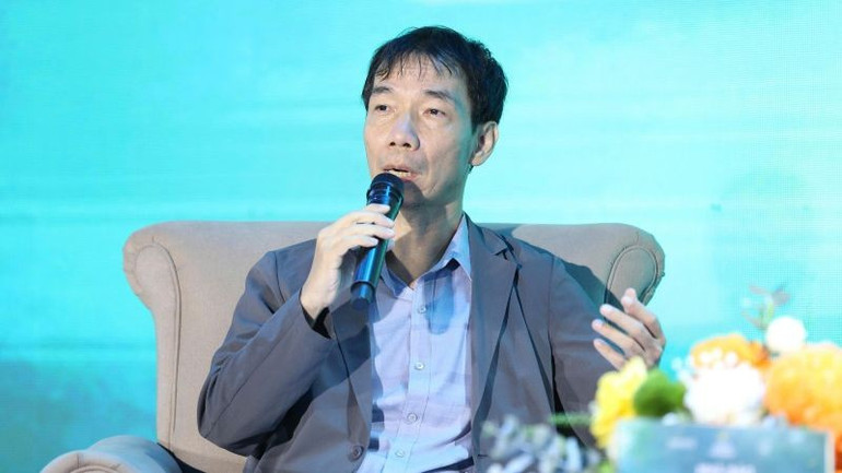 Phó Giáo sư, Tiến sĩ, Kiến trúc sư Hoàng Mạnh Nguyên, Chủ tịch Viện Khoa học công nghệ Đô thị xanh. ktsnguyen.jpg