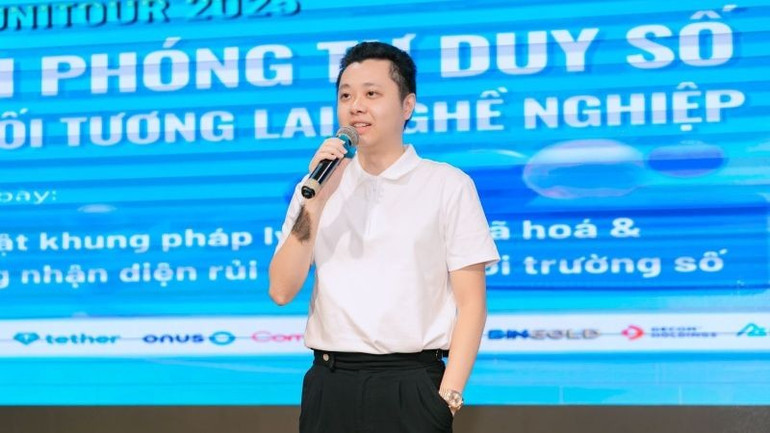 Ông Trần Huyền Dinh, Chủ nhiệm Ủy ban Ứng dụng Fintech, Hiệp hội Blockchain và Tài sản số Việt Nam. ongdinh.jpg