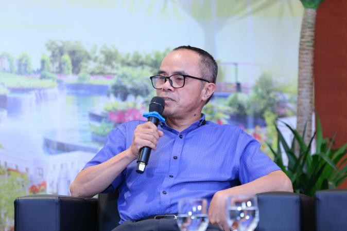 Tiến sĩ Lê Xuân Sang, Phó Viện trưởng Viện Kinh tế Việt Nam và Thế giới. (Ảnh: TÙNG DƯƠNG) hp3.jpg