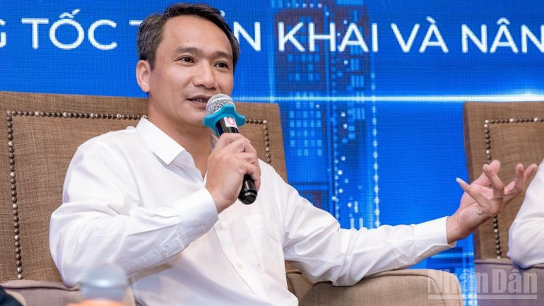 Phó Cục trưởng Cục Quản lý nhà và Thị trường bất động sản (Bộ Xây dựng) Vương Duy Dũng. ndo_br_ongdungbxd.jpg