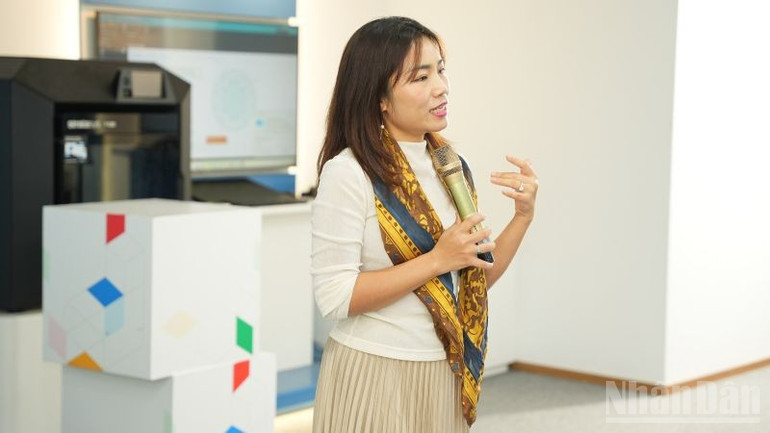 Г-жа Нгуен Тхи Тует, операционный директор инновационной платформы BambuUP. ndo_br_vietleap3-batuyet.jpg