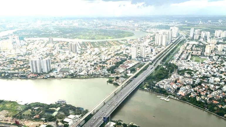 Các nhà đầu tư, đặc biệt là các quỹ lớn, đang ngày càng chú trọng đánh giá rủi ro khí hậu như một phần không thể thiếu trong quá trình ra quyết định. (Ảnh: THU HÀ) bdstphcm.jpg