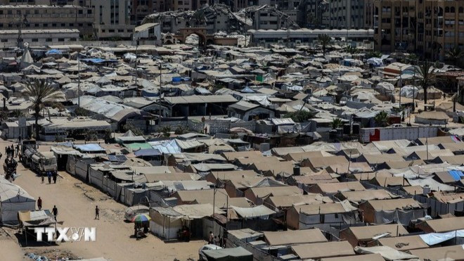 Lều trại cho người sơ tán lánh nạn Palestine tại thành phố Gaza ngày 4/8/2025. (Ảnh: THX/TTXVN) ttxvn-gaza-4453.jpg