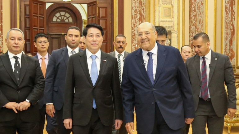 Chủ tịch nước Lương Cường hội kiến Chủ tịch Thượng viện Ai Cập Abdel-Wahab Abdel-Razeq 3be7d1b2ac1c25427c0d.jpg