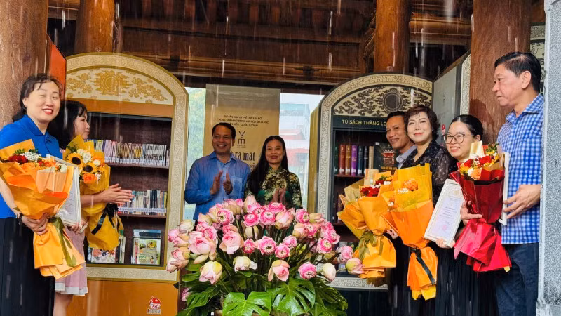 Không gian văn hóa đọc được triển khai trong không gian mở nhằm phục vụ cộng đồng.