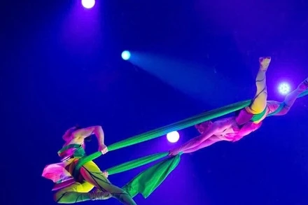 Hình ảnh trong tiết mục “Đu sen”. (Ảnh BTC)