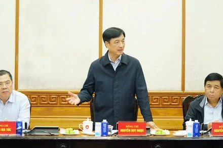 Đồng chí Nguyễn Duy Ngọc, Ủy viên Bộ Chính trị, Bí thư Thành ủy Hà Nội, Phó Trưởng ban chỉ đạo phát biểu tại cuộc họp. 