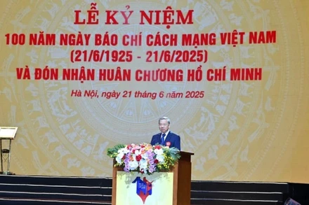 Tổng Bí thư Tô Lâm phát biểu tại Lễ kỷ niệm 100 năm Ngày Báo chí cách mạng Việt Nam. (Ảnh: ĐĂNG KHOA)