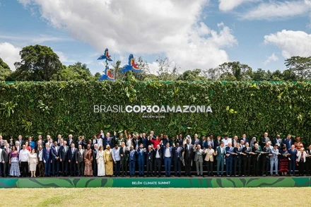 Các nhà lãnh đạo và đại biểu tham dự vòng đàm phán khí hậu tại Belem.