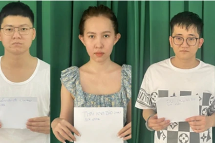 Bị cáo Bùi Trung Đức (trái) cùng các đồng phạm tại thời điểm bị bắt.