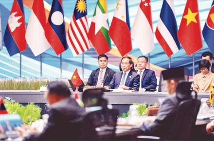 Đoàn Việt Nam dự Hội nghị ASEAN-Anh diễn ra tháng 7/2025 ở Malaysia. (Ảnh BỘ NGOẠI GIAO )