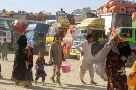 Người tị nạn Afghanistan mắc kẹt ở Pakistan được trở về nước.