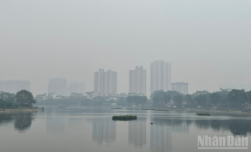 Dự báo khu vực Hà Nội có mưa vài nơi, sáng sớm có nơi có sương mù. (Ảnh minh họa: Đ.T)