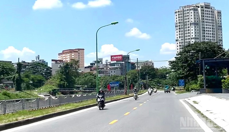 khu vực Hà Nội ngày nắng, chiều tối và đêm có mưa rào và dông vài nơi. (Ảnh minh họa: Đ.T)