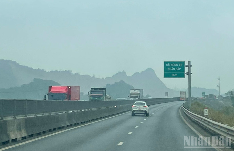 khu vực Bắc Bộ sáng sớm và đêm trời rét, có sương mù nhẹ. (Ảnh minh họa: Đ.T)