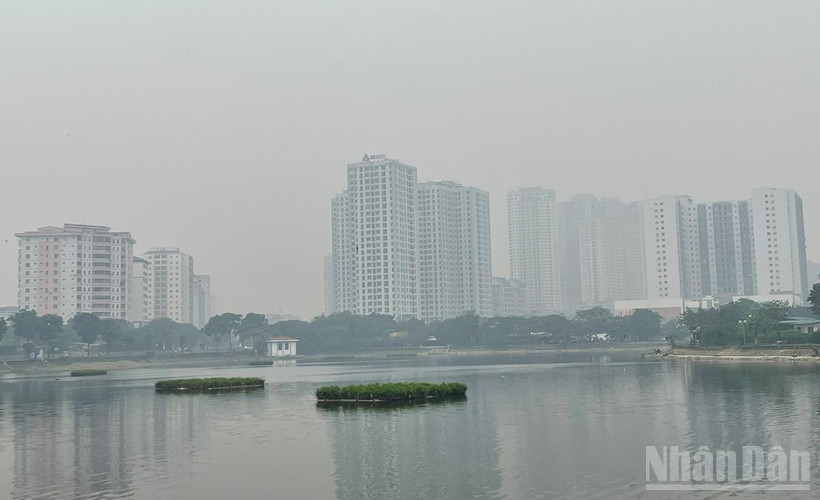 Khu vực Hà Nội có mưa vài nơi, sáng sớm có sương mù và sương mù nhẹ rải rác. (Ảnh minh họa: Đ.T)