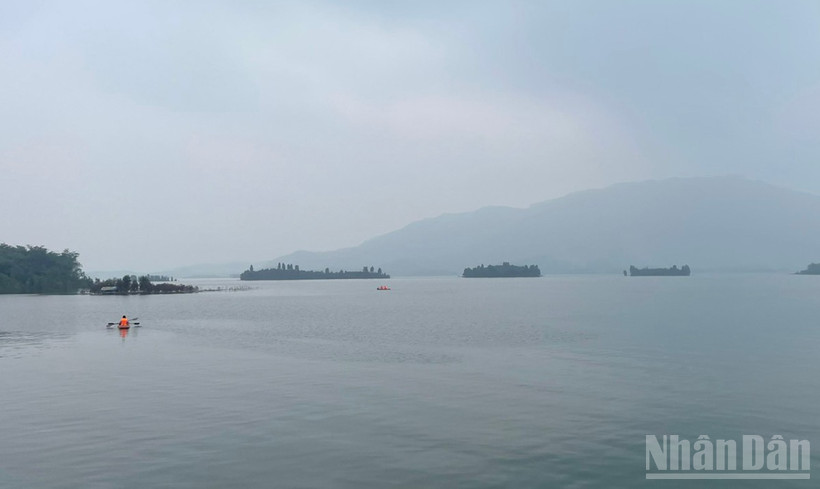 Dự báo khu vực Bắc Bộ sáng sớm có sương mù và sương mù nhẹ. (Ảnh minh họa: Đ.T)