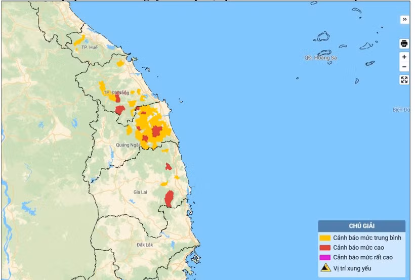 Bản đồ nguy cơ lũ quét, sạt lở đất đá trên các khu vực.