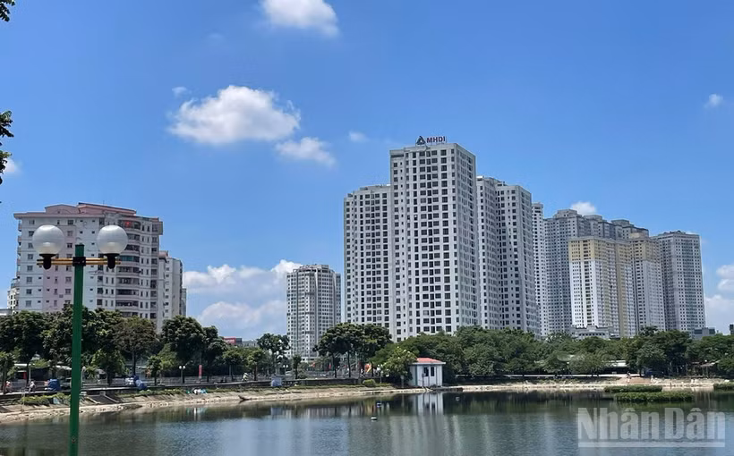 Dự báo khu vực Hà Nội có mây, ngày nắng nóng. (Ảnh minh họa: Đ.T)