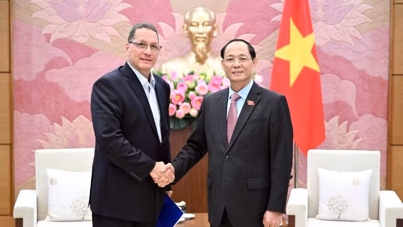 pho-chu-tich-quoc-hoi-thuong-tuong-tran-quang-phuong-tiep-doan-dai-bieu-dang-xa-hoi-chu-nghia-thong-nhat-venezuela-4661.jpg