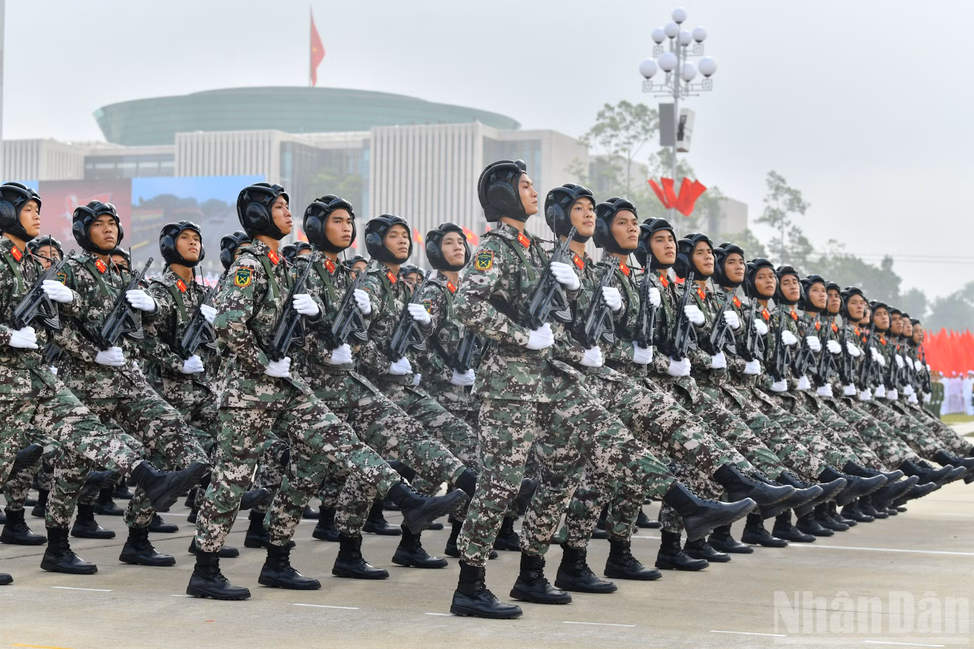 ndo_br_quan-doi-a80-19.jpg