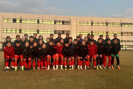 Các thành viên đội tuyển nữ Việt Nam bắt đầu chuỗi 10 ngày tập huấn tại Nhật Bản trước thềm SEA Games 33. (Ảnh: VFF)